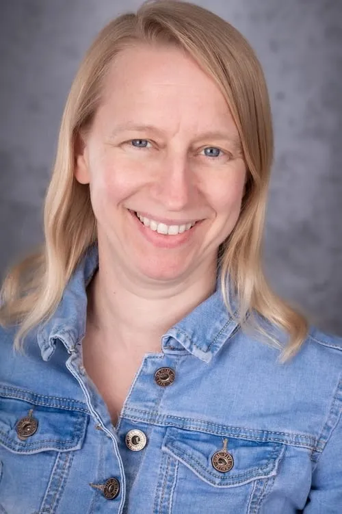 AG. Longhurst ha trabajado con May Weller en 1 ocasiones