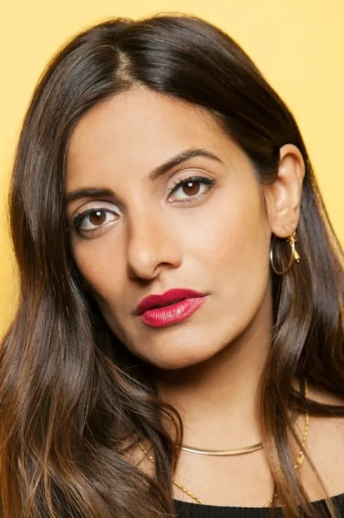 Mike Bocchetti ha trabajado con Maya Deshmukh en 1 ocasiones