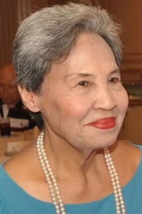 ????????? ??????? ha trabajado con Mayuree Israsena en 1 ocasiones