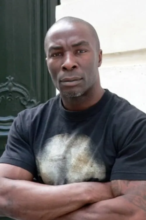 MC Jean Gab'1 interpretando a Black