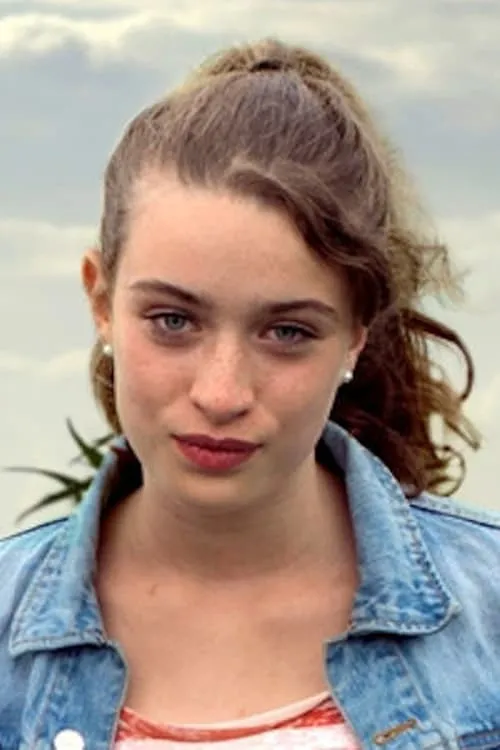 Megan de Kruijf — personaje: Lara Augustinus