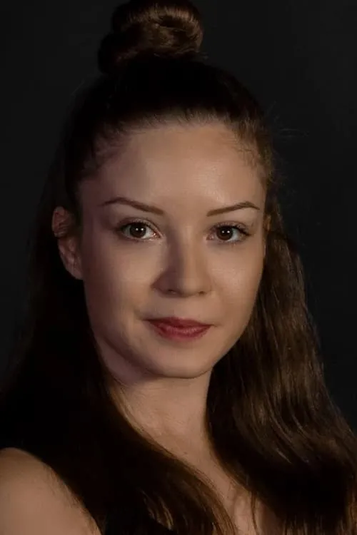 Bihter Delüv ha trabajado con Melek Tanker en 1 ocasiones