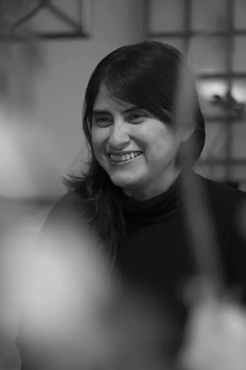 Melina León interpretando a deambulante