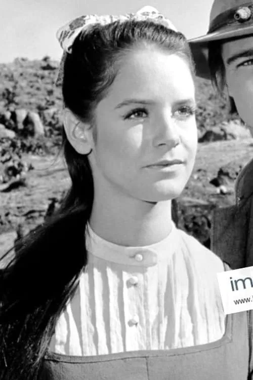 Melissa Newman — personaje: Nita More