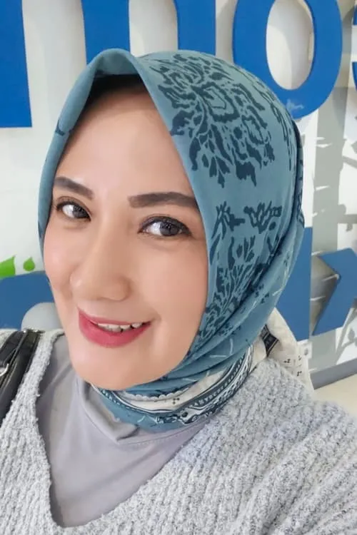 Tumming ha trabajado con Melyasari en 1 ocasiones