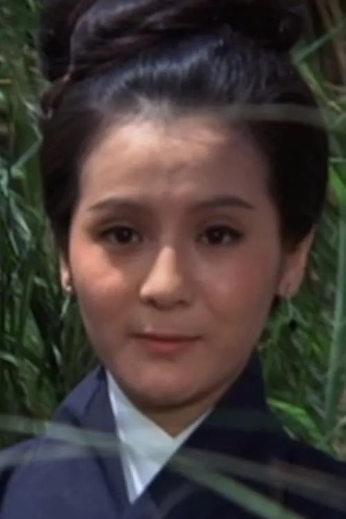 Meng Chia interpretando a 