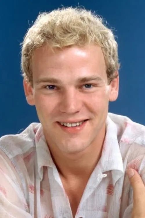 Merritt Butrick interpretando a Tim Kruger