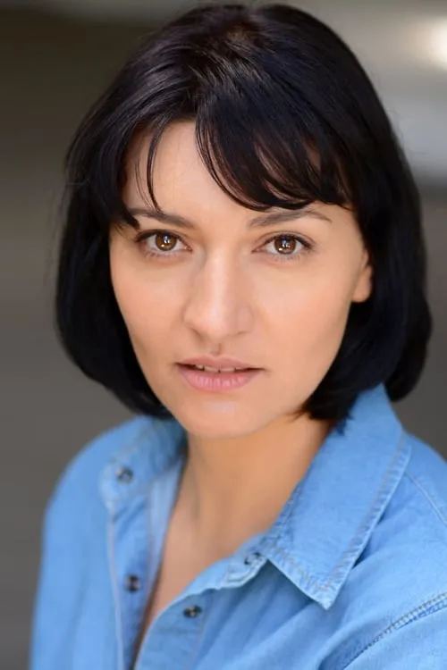 Kieran Charnock ha trabajado con Mia Blake en 1 ocasiones