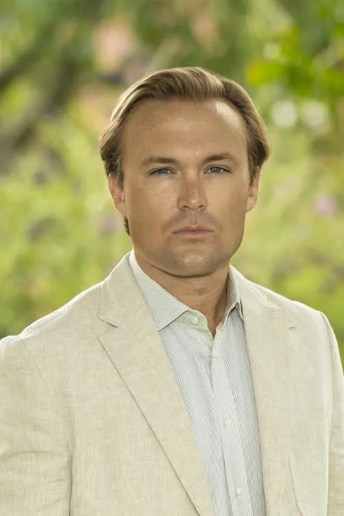 Richard Dorton ha trabajado con Michael Dougherty en 2 ocasiones