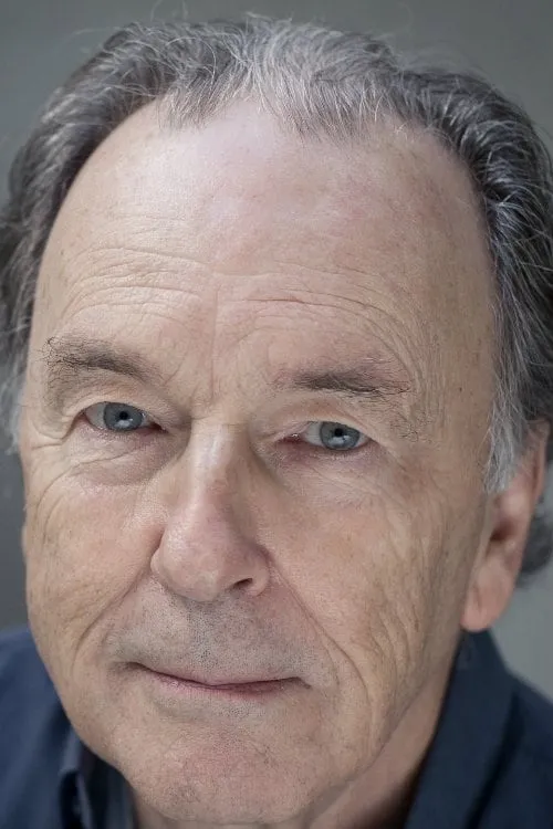 Michael Elwyn interpretando a Anthony Eden