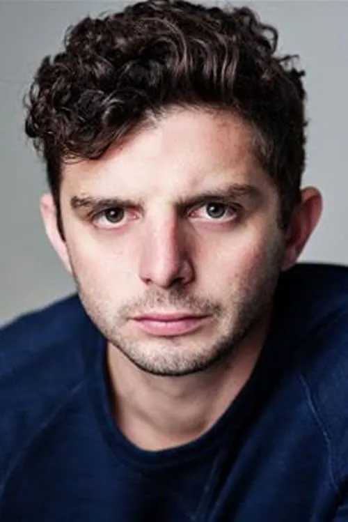 Arty Froushan ha trabajado con Michael Fox en 1 ocasiones