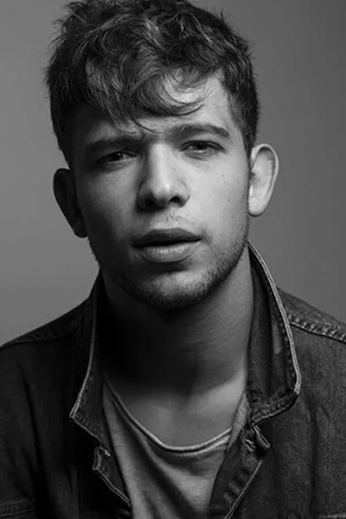 Michael Givati — personaje: Gilad Weiss