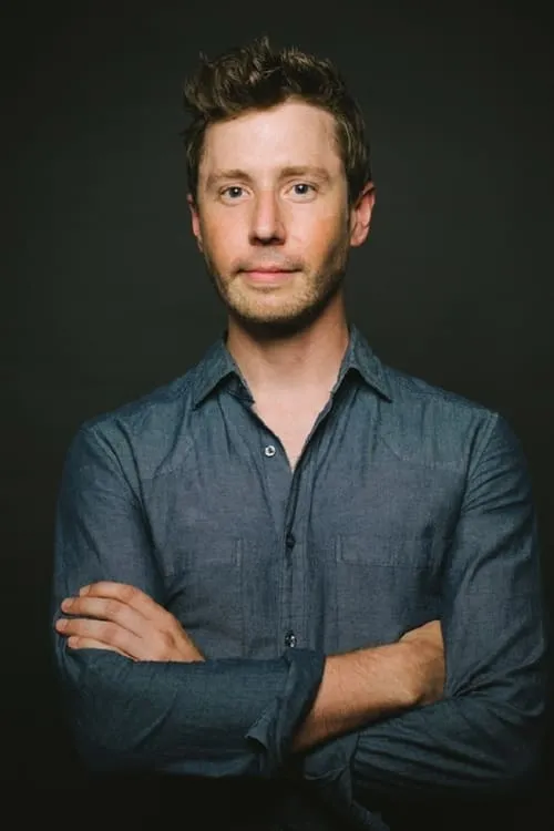 Michael Izquierdo interpretando a Matthew