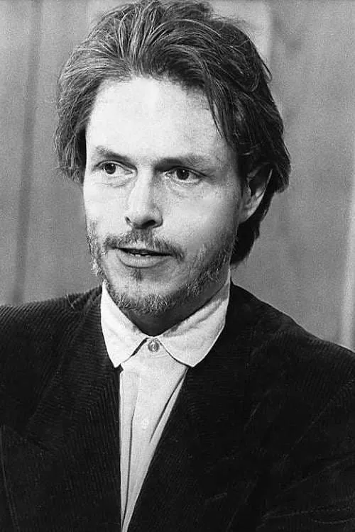 Michael Lindsay-Hogg interpretando a Self (archive footage)