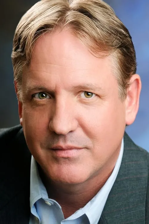 Michael Opal interpretando a James Miller