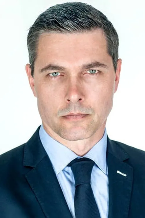 Nicholas Purcell ha trabajado con Michael Philip en 1 ocasiones