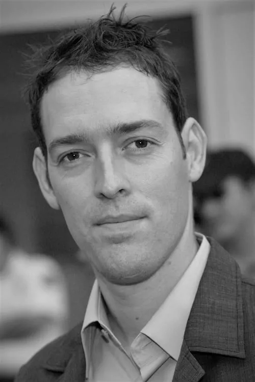 Michael Polish interpretando a Esteban