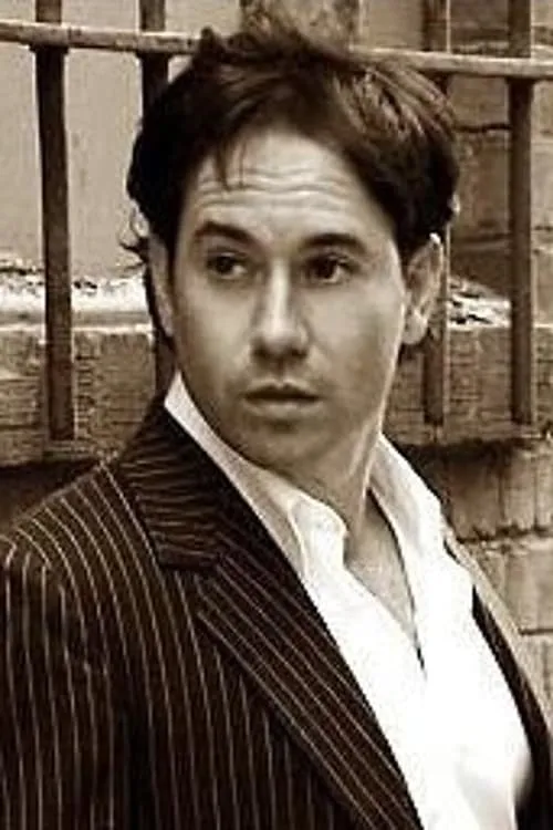 Tom Basham ha trabajado con Michael Tassoni en 1 ocasiones