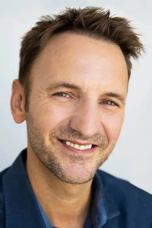 Paul Lange ha trabajado con Michael Wolfe en 1 ocasiones