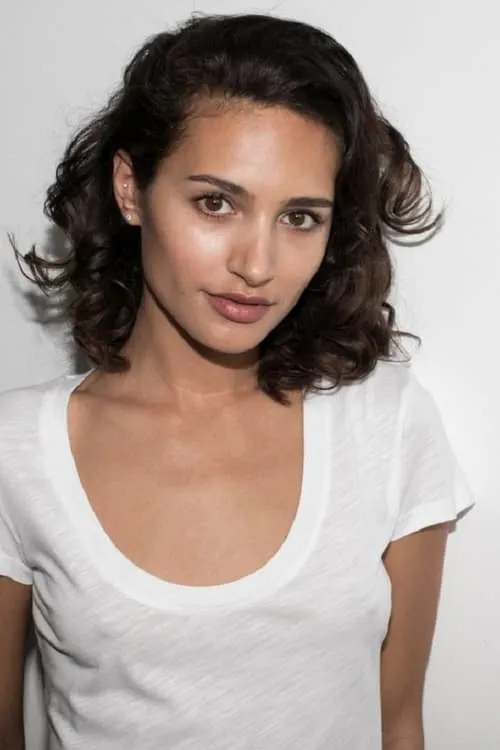 Simon Hepworth ha trabajado con Michaela Saba en 1 ocasiones