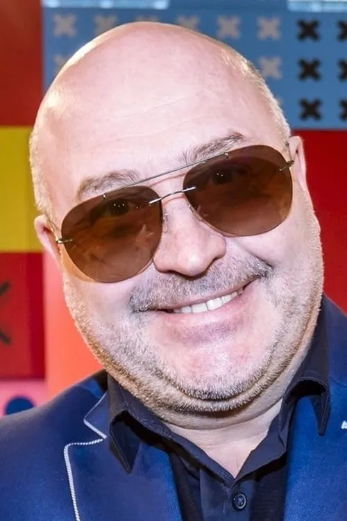 Theodor Pištek ha trabajado con Michal David en 1 ocasiones