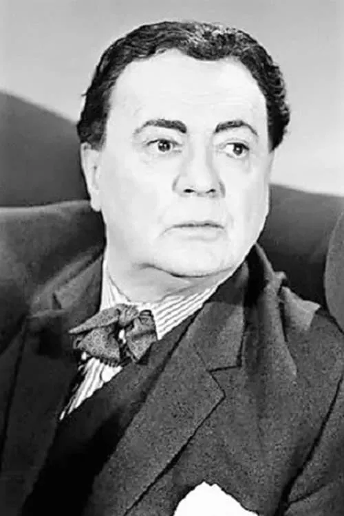 Micheál Mac Liammóir interpretando a Hamilton Starr