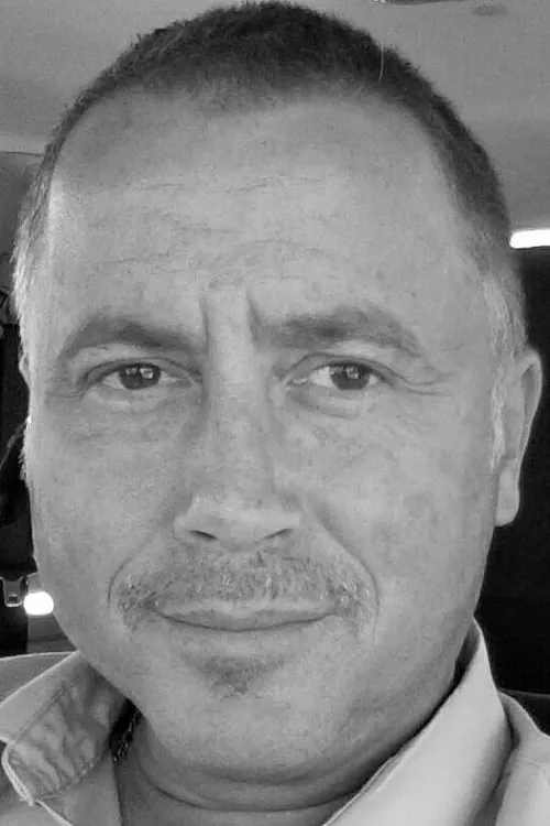 Paméla Dumont ha trabajado con Michel Gregory Dagenais en 1 ocasiones