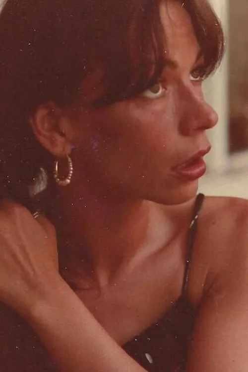 Michela Mioni interpretando a Michela