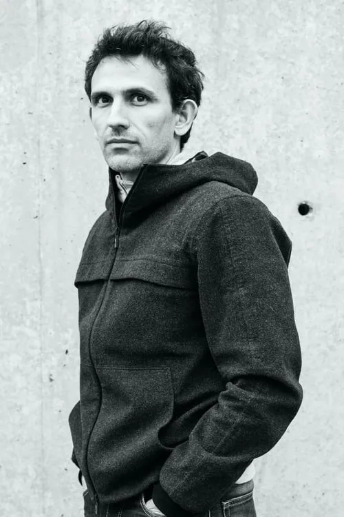 Carlo Shalom Hintermann ha trabajado con Michelangelo Frammartino en 1 ocasiones