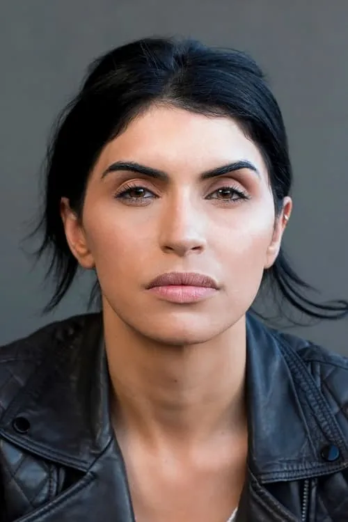 Peter Nikkos ha trabajado con Michele Plaia en 1 ocasiones