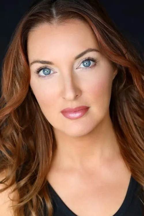 Michelle Brookhurst interpretando a Cindy