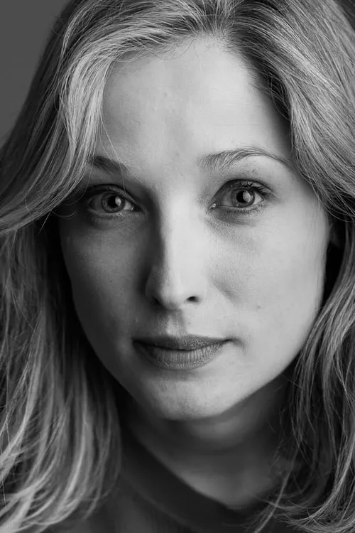 Michelle Duncan interpretando a Bryony