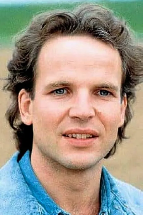 Mick Werup — personaje: Christoph „Chris” Drombusch