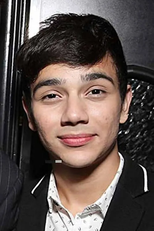 Micke Moreno interpretando a Martin