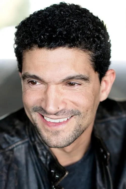 Mido Hamada — personaje: King Darius