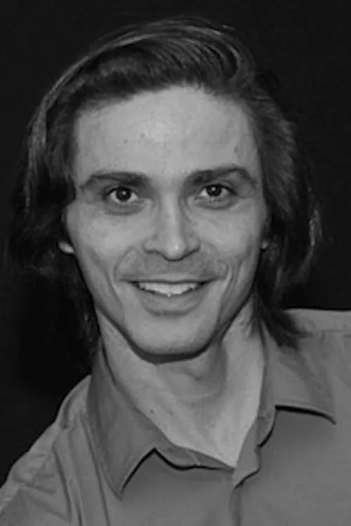 Miguel Godreau en su biografía y filmografía