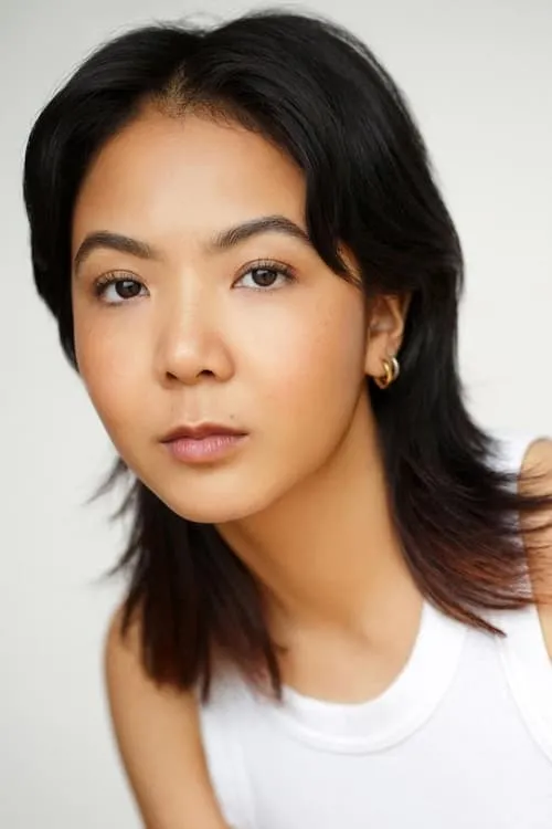 Mika Bantog en su biografía y filmografía