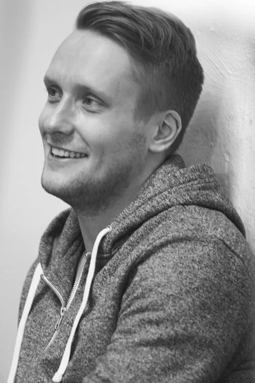 Vincent Saldell ha trabajado con Mikael Grip en 1 ocasiones