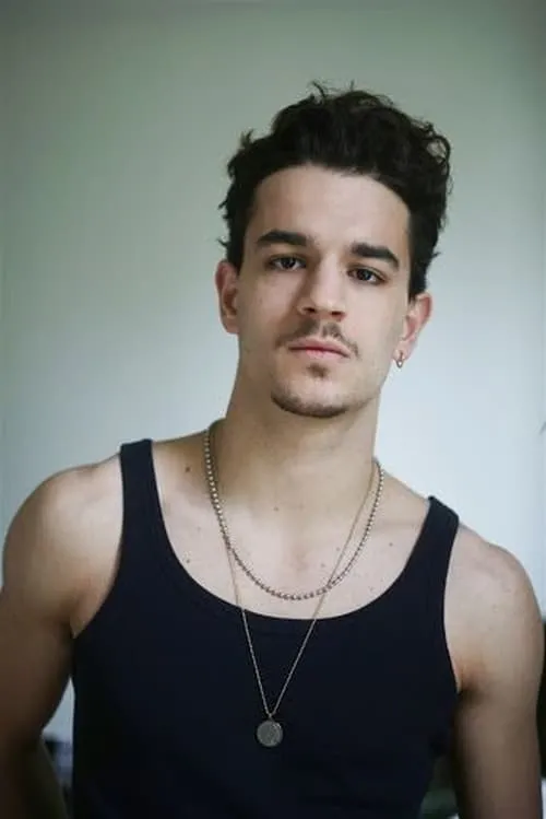 Lou Ladegaillerie ha trabajado con Mikael Mittelstadt en 1 ocasiones