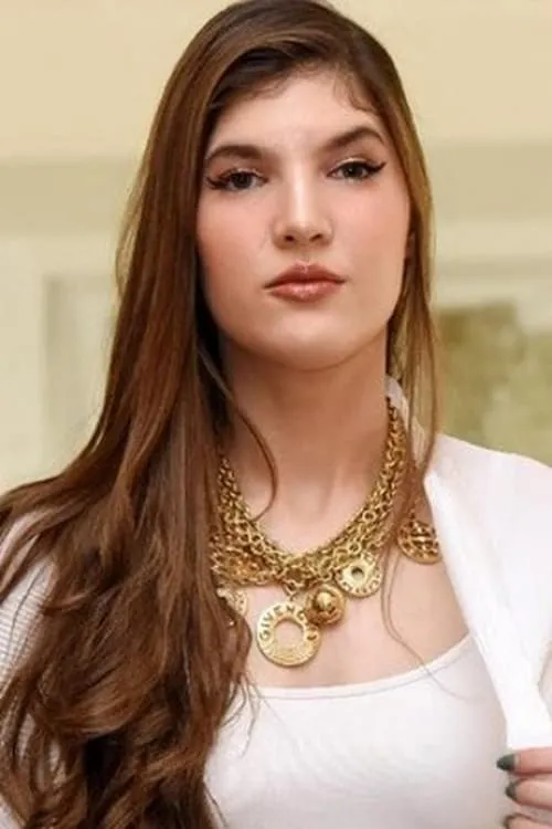 Akhmad Setyadi H. ha trabajado con Mikaila Patritz en 1 ocasiones