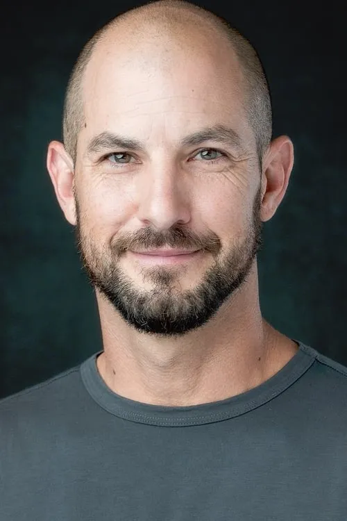 Ben Sinclair ha trabajado con Mike Avery en 1 ocasiones