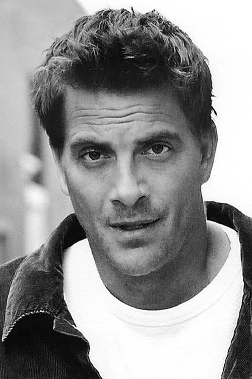 Roger Barton ha trabajado con Mike Gunther en 1 ocasiones