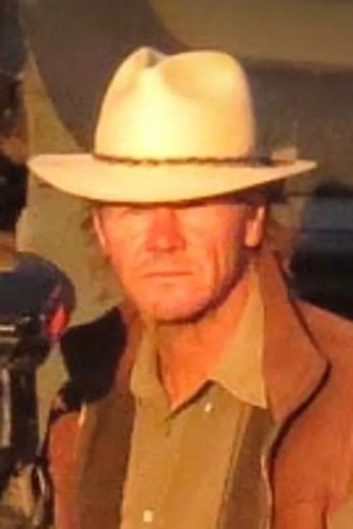 Martyn Colbeck ha trabajado con Mike Holding en 1 ocasiones