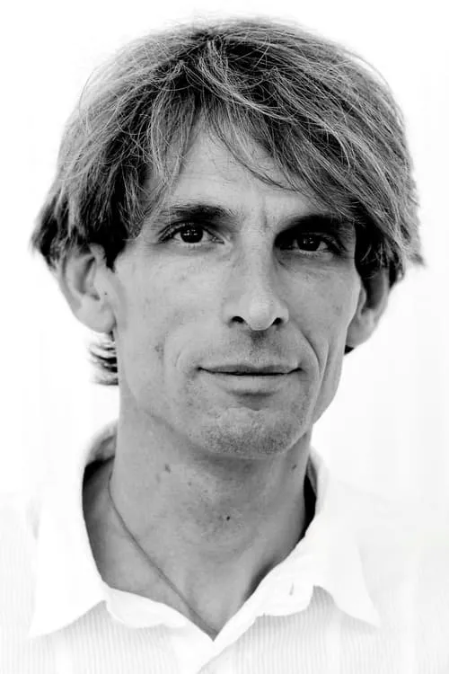 Michael Vautor ha trabajado con Mike Landscape en 1 ocasiones