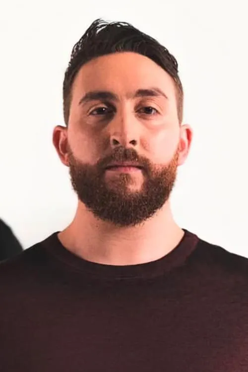 Daniel Tompkins ha trabajado con Mike Malyan en 1 ocasiones