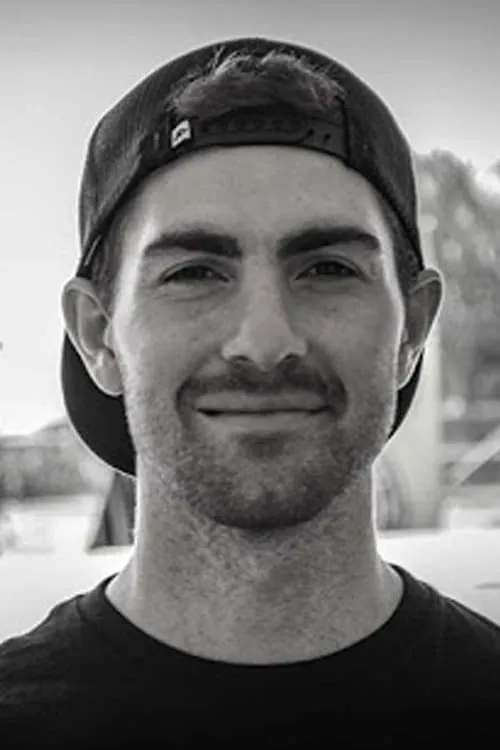 Mike Mo Capaldi interpretando a Self