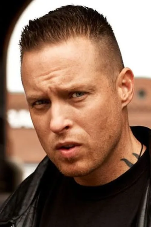 Sean McGuirk ha trabajado con Mike O'Dea en 1 ocasiones