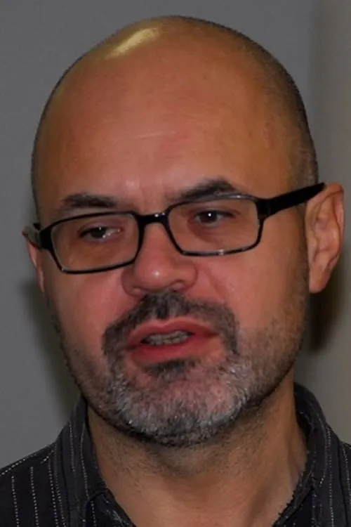 Dmitry Pakhomov ha trabajado con Mikhail Fatakhov en 1 ocasiones