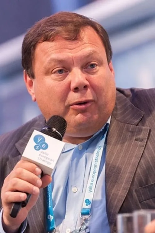 Alexandr Korzhakov ha trabajado con Mikhail Fridman en 1 ocasiones