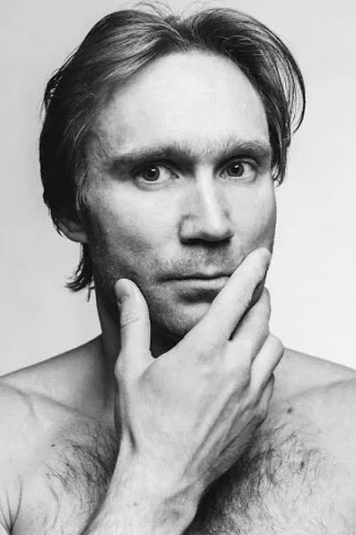 Erick Swolkin ha trabajado con Mikhail Lobukhin en 1 ocasiones